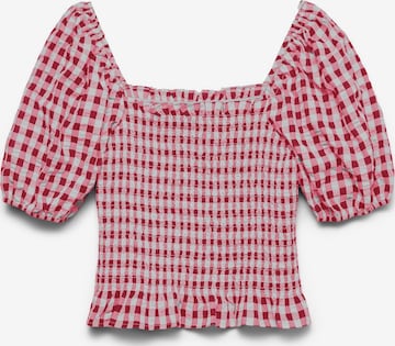 Vero Moda Curve Blouse 'VMCCARRIE' in Red: front