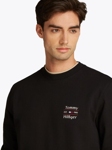 TOMMY HILFIGER Свитшот в Черный