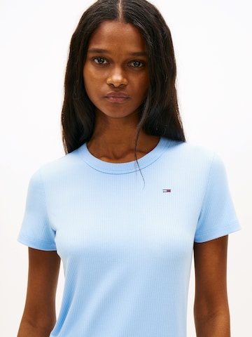 Tommy Jeans Šaty – modrá