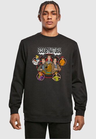 ABSOLUTE CULT Sweatshirt 'Scooby - Natural Characters' in Zwart: voorkant