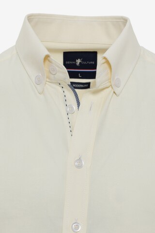 Regular fit Camicia 'Aubrey' di DENIM CULTURE in bianco