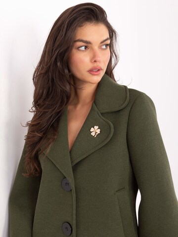 Madnezz House Übergangsmantel in Grün