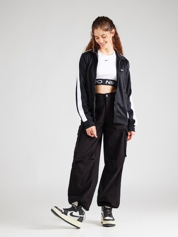 Nike Sportswear Sweatjacka i svart