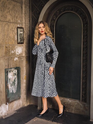 Couture de Marie Kleid 'Medira' in Schwarz