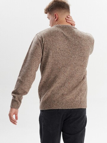 Dxnmxrk Pullover 'DxFolkvar' in Braun