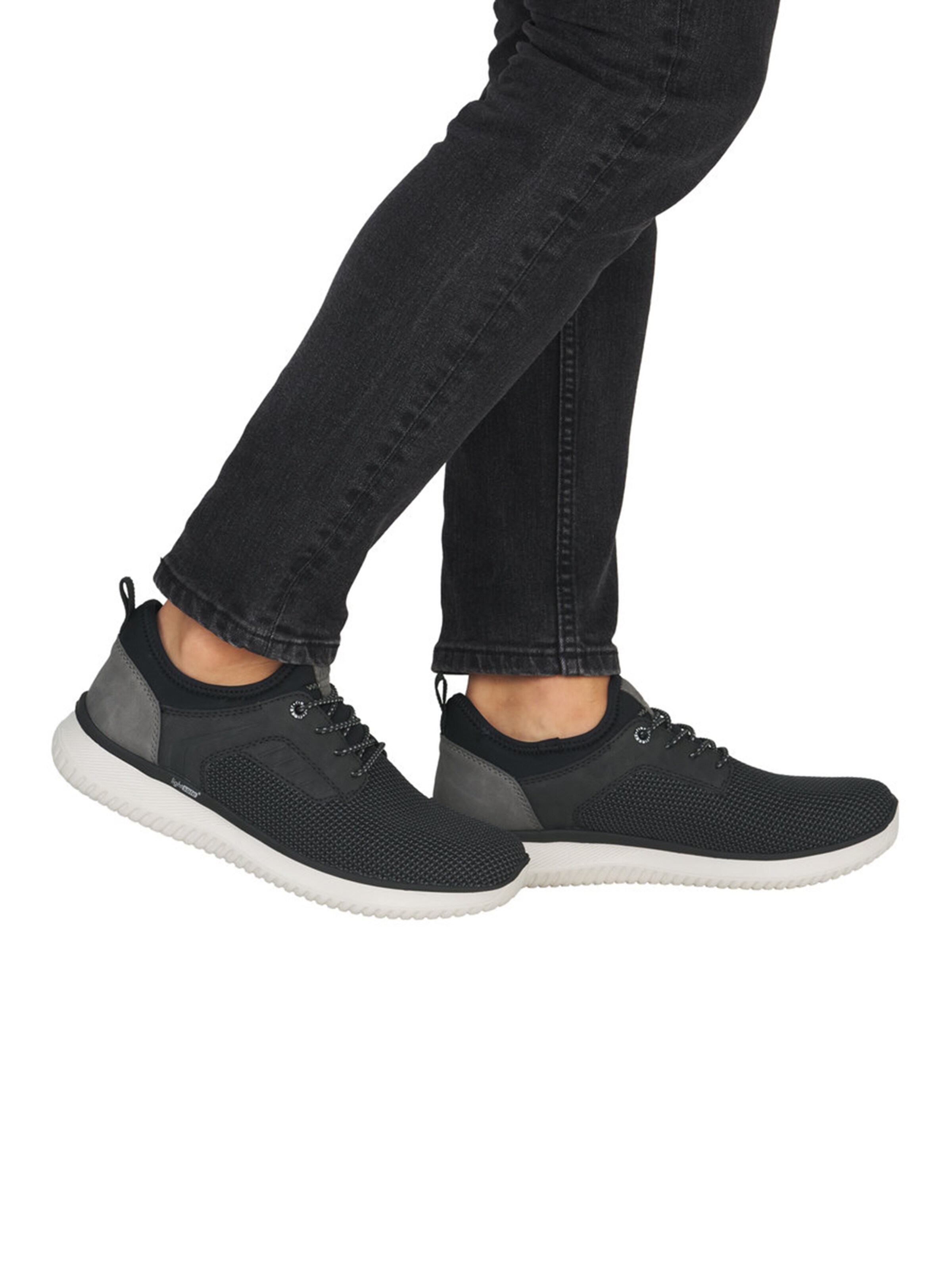 Rieker Trampki slip on w kolorze czarny