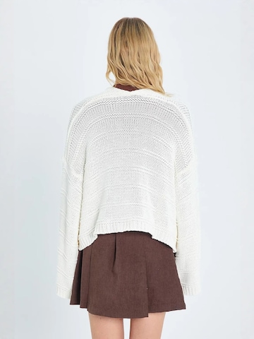 Cardigan 'Strickjacken' MixRay en blanc