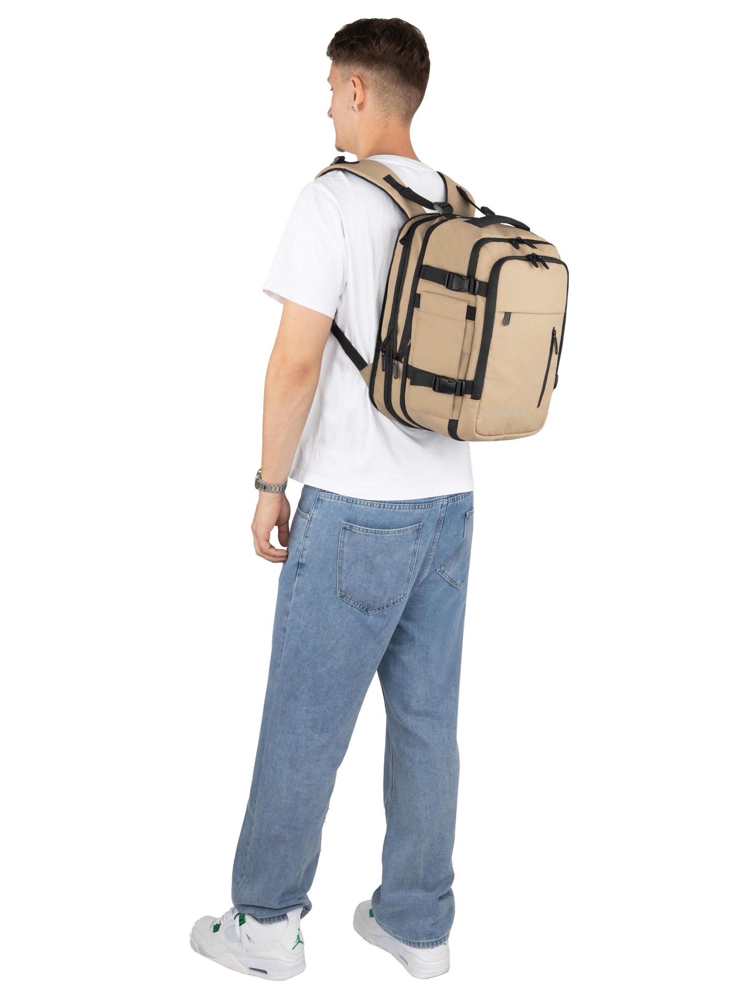 normani Sports bag in Beige