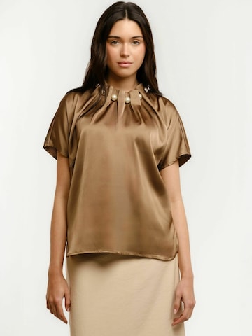 Liberte Essentiel Top ' PIP ' in Brown: front