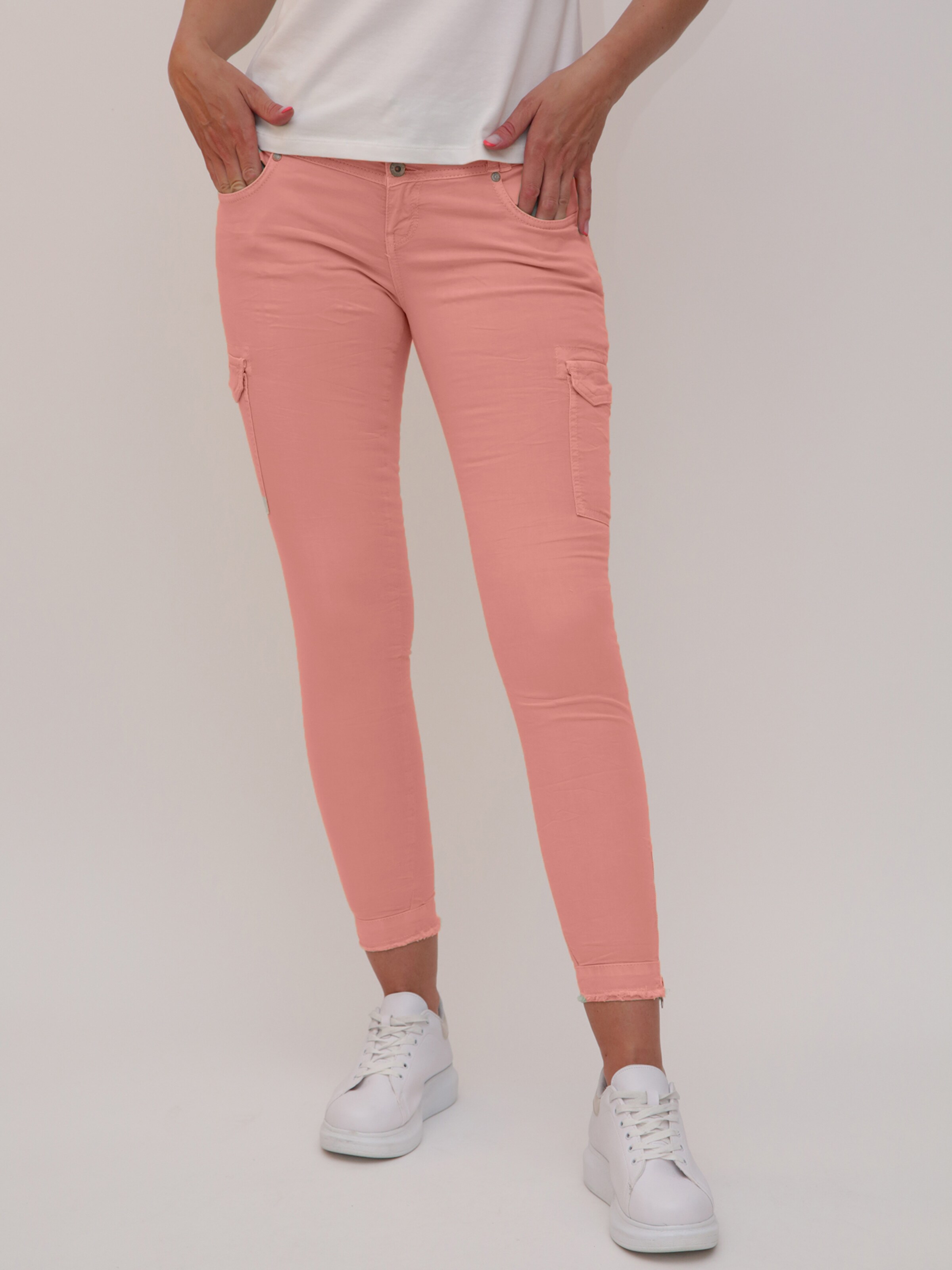 Frauen Große Größen Miracle of Denim Cargo Hose Megan in Rosa - LI04340 Frauen Große Größen Miracle of Denim Cargo Hose Megan in Rosa - LI04340