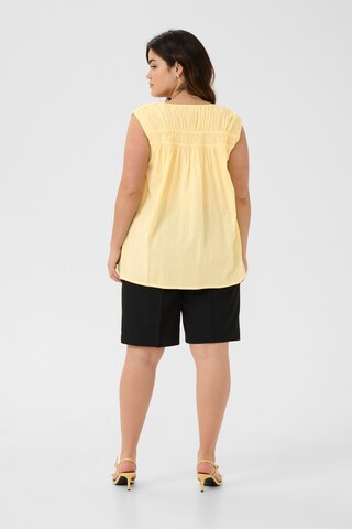 KAFFE CURVE - Blusa 'KCThia' em amarelo