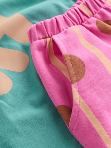 Next - Conjunto en verde
