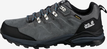 JACK WOLFSKIN Wanderschuh 'Refugio' in Grau