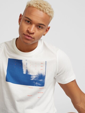 T-Shirt s.Oliver en blanc