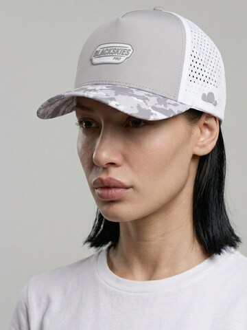 Blackskies Athletic Cap 'Pro Flow Sport Performance' in White