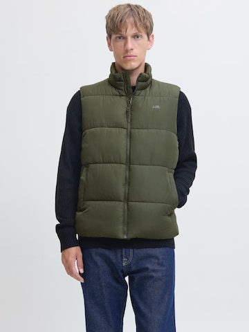 JJ Rebel Vest i grøn: forside