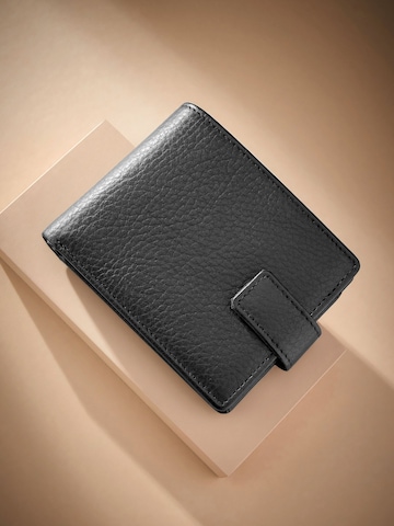 Next Wallet in Black