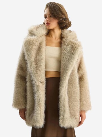 Bianco Lucci Wintermantel in Beige