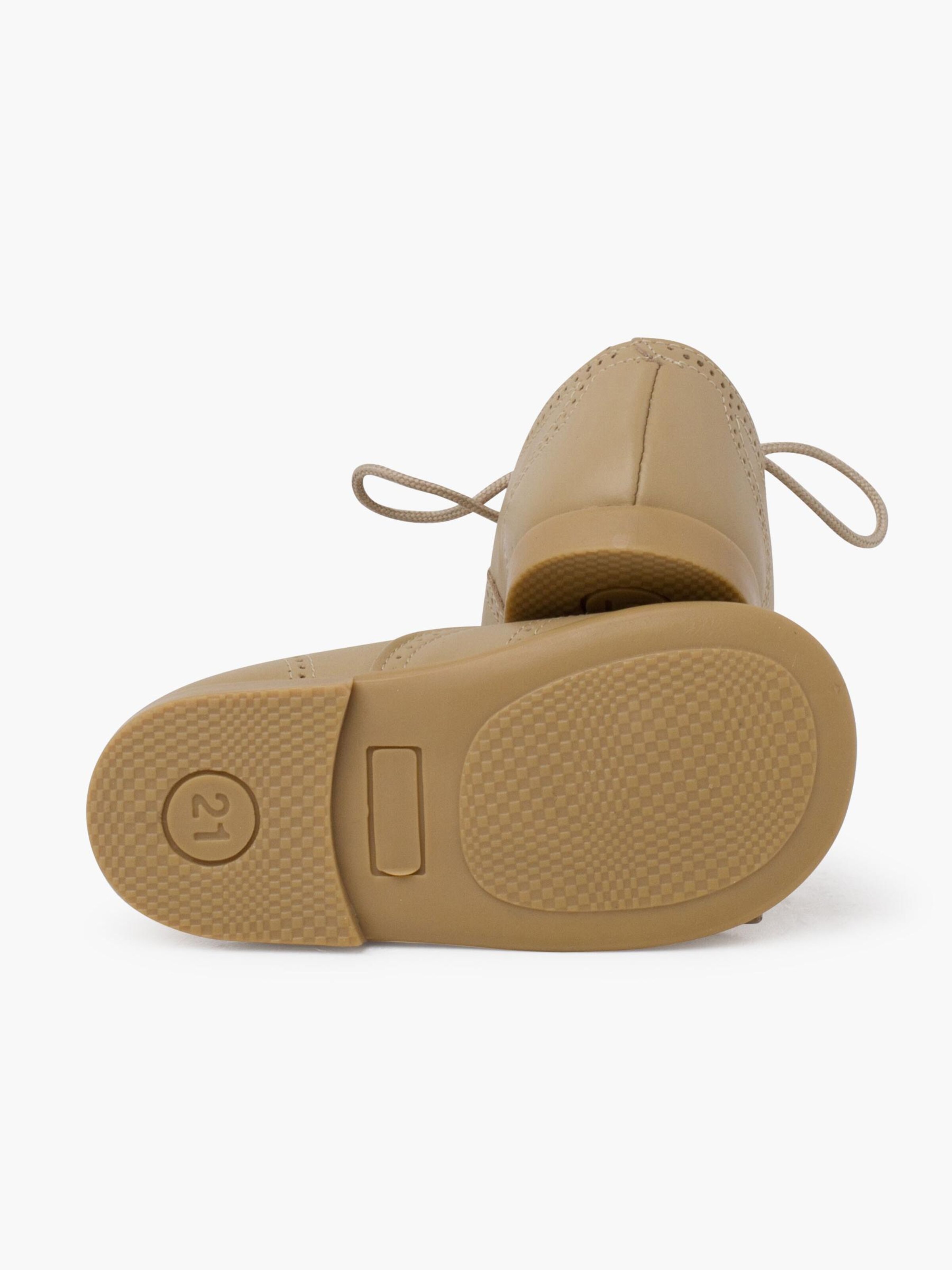 Pisamonas Flats in Beige