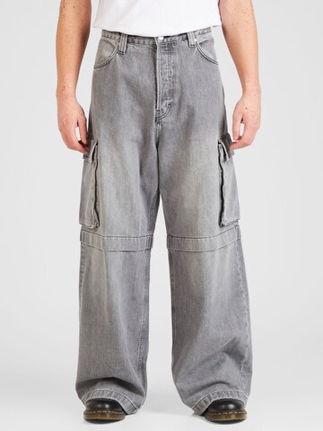 Wide leg Jeans cargo 'Pasadena' di WEEKDAY in grigio: frontale