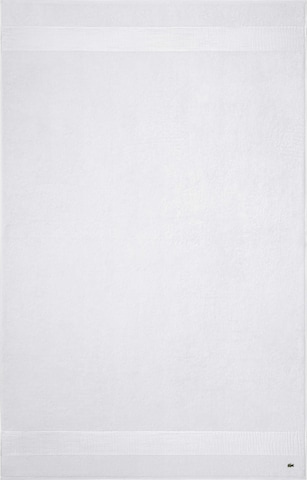 LACOSTE Shower Towel in White: front