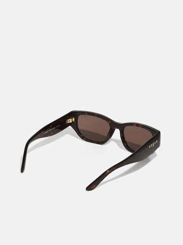 VOGUE Eyewear Слънчеви очила '0VO5586S' в кафяво