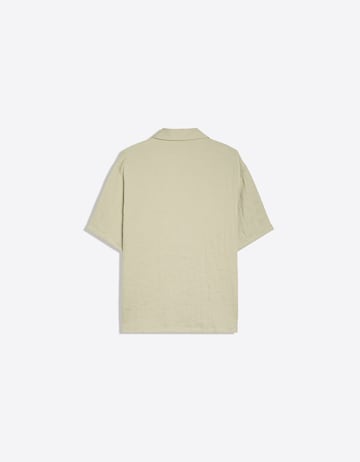 Fit confort Chemise Bershka en beige