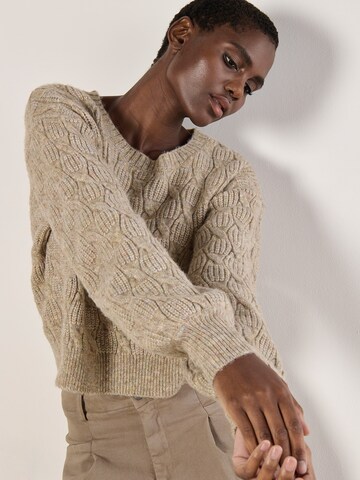 Pull-over Apricot en gris : devant