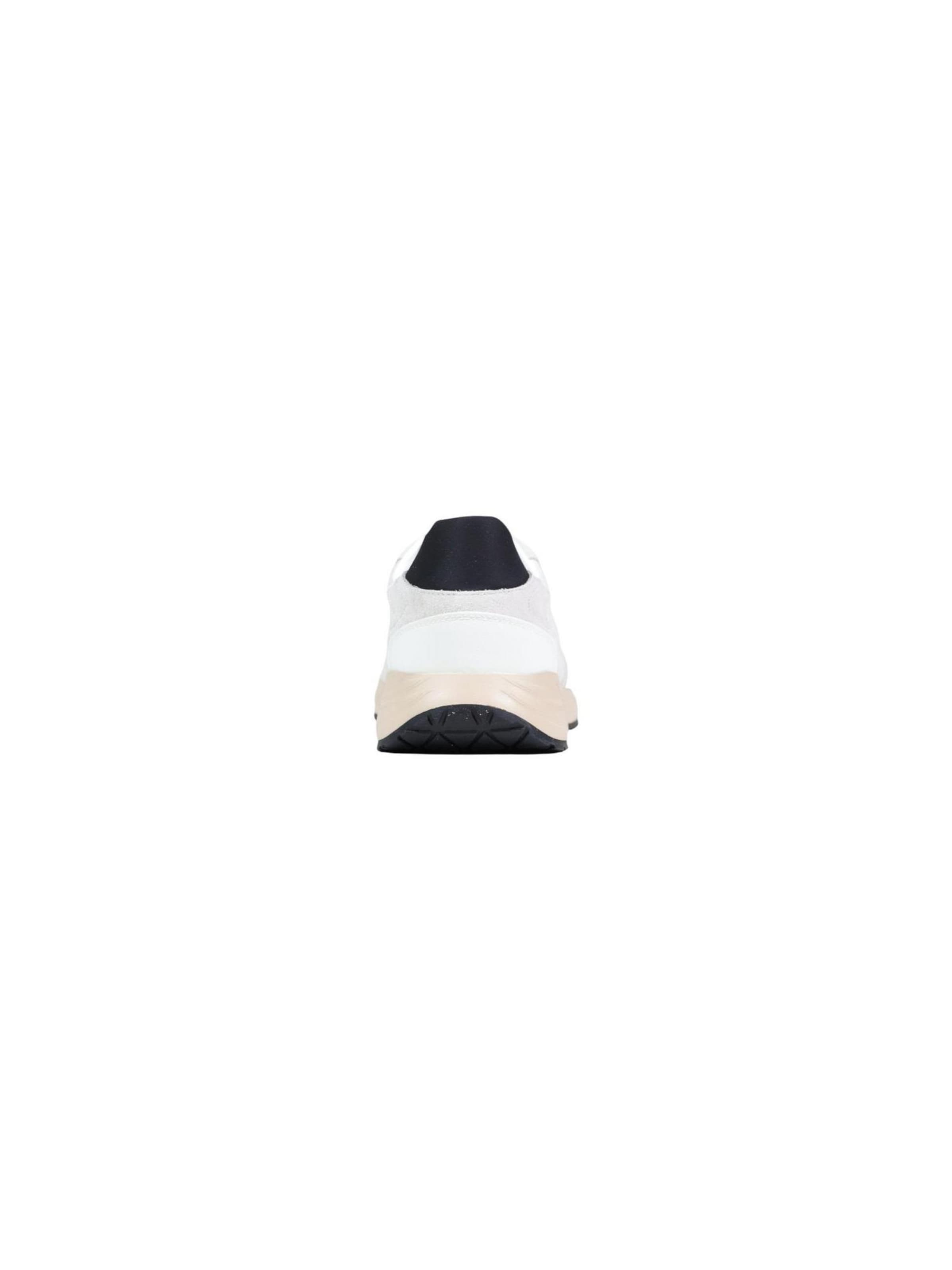 Sneaker bassa 'ARIA FMFARI FAL12' di GUESS in bianco