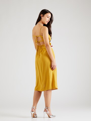 Robe d’été AÉROPOSTALE en jaune