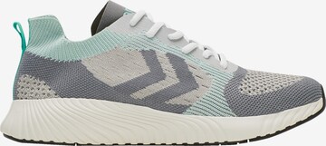 Baskets basses Hummel en gris