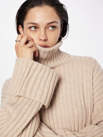 Misspap Pullover in Beige