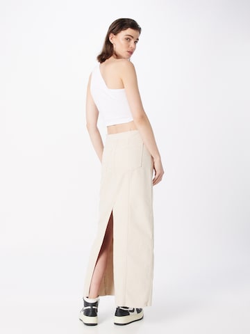 TOPSHOP Skirt in White