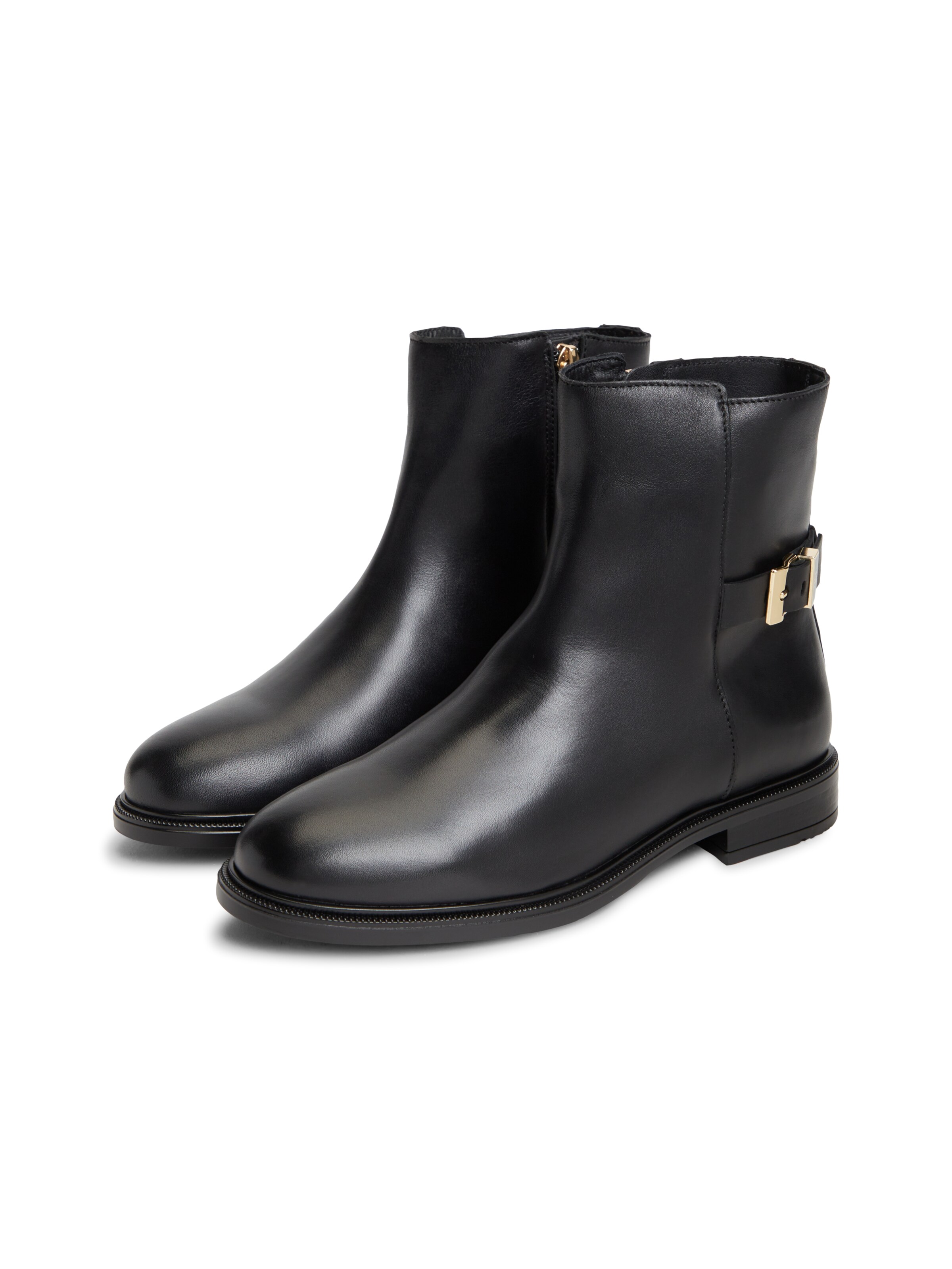 Botine de la TOMMY HILFIGER pe negru