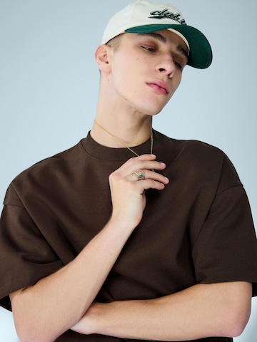 Bershka Bluzka sportowa w kolorze brązowy