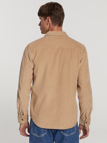 Coupe regular Chemise 'Brad' Shiwi en beige