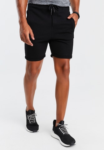 Leif Nelson Slimfit Shorts in Schwarz