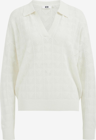 WE Fashion Sweater in White: front