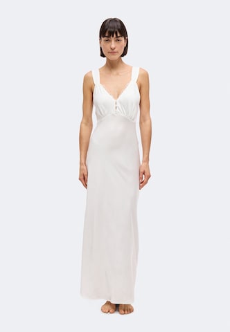 ETAM Νεγκλιζέ 'Bridal Bliss' σε λευκό: μπροστά