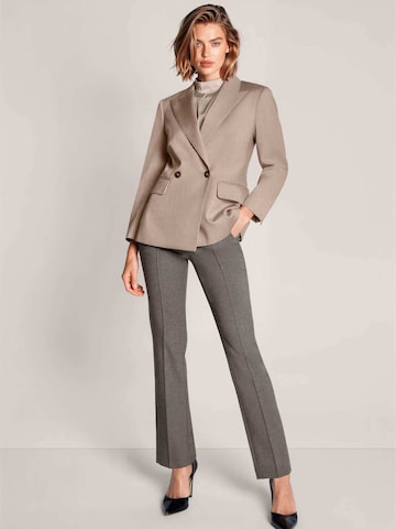 MADELEINE Blazer in Beige