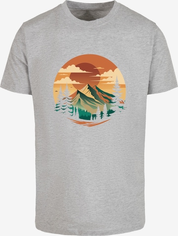 F4NT4STIC T-Shirt 'Sonnenuntergang Berglandschaft' in Grau: Vorderseite