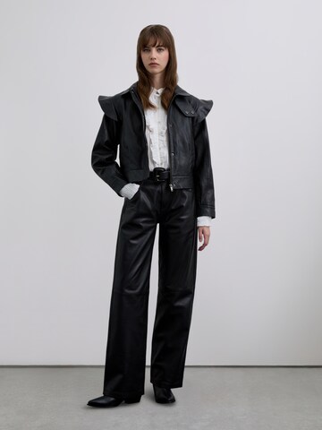 Veste mi-saison Scalpers en noir : devant