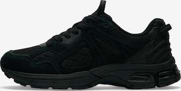 SELECTED Низкие кроссовки 'SLHRONAN' в Черный: спереди