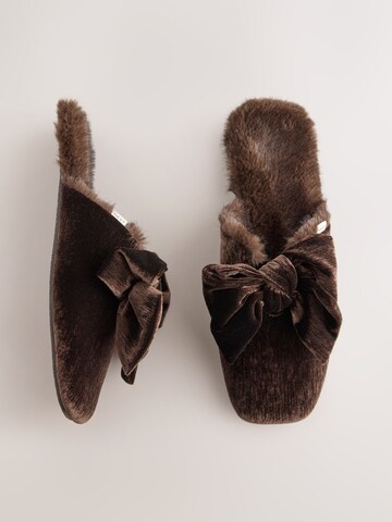 Pantoufle Next en marron