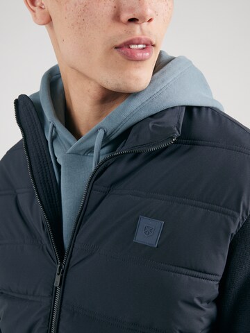 Jack & Jones Premium Between-Season Jacket 'JPRBLATURNER' in Blue