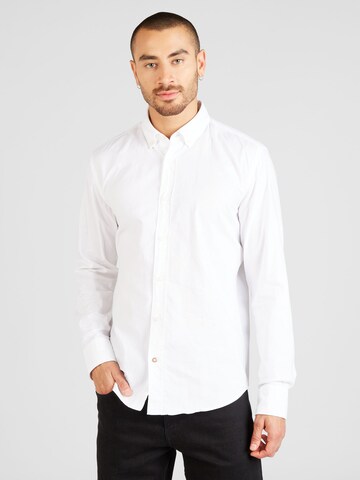 Coupe regular Chemise BOSS en blanc : devant