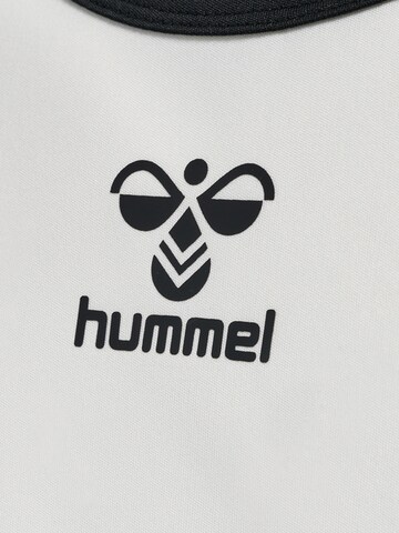 T-Shirt fonctionnel 'Core XK' Hummel en blanc