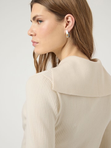 Cardigan 'YASCamelia' YAS en blanc