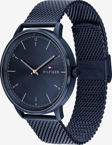 TOMMY HILFIGER Uhr in Blau