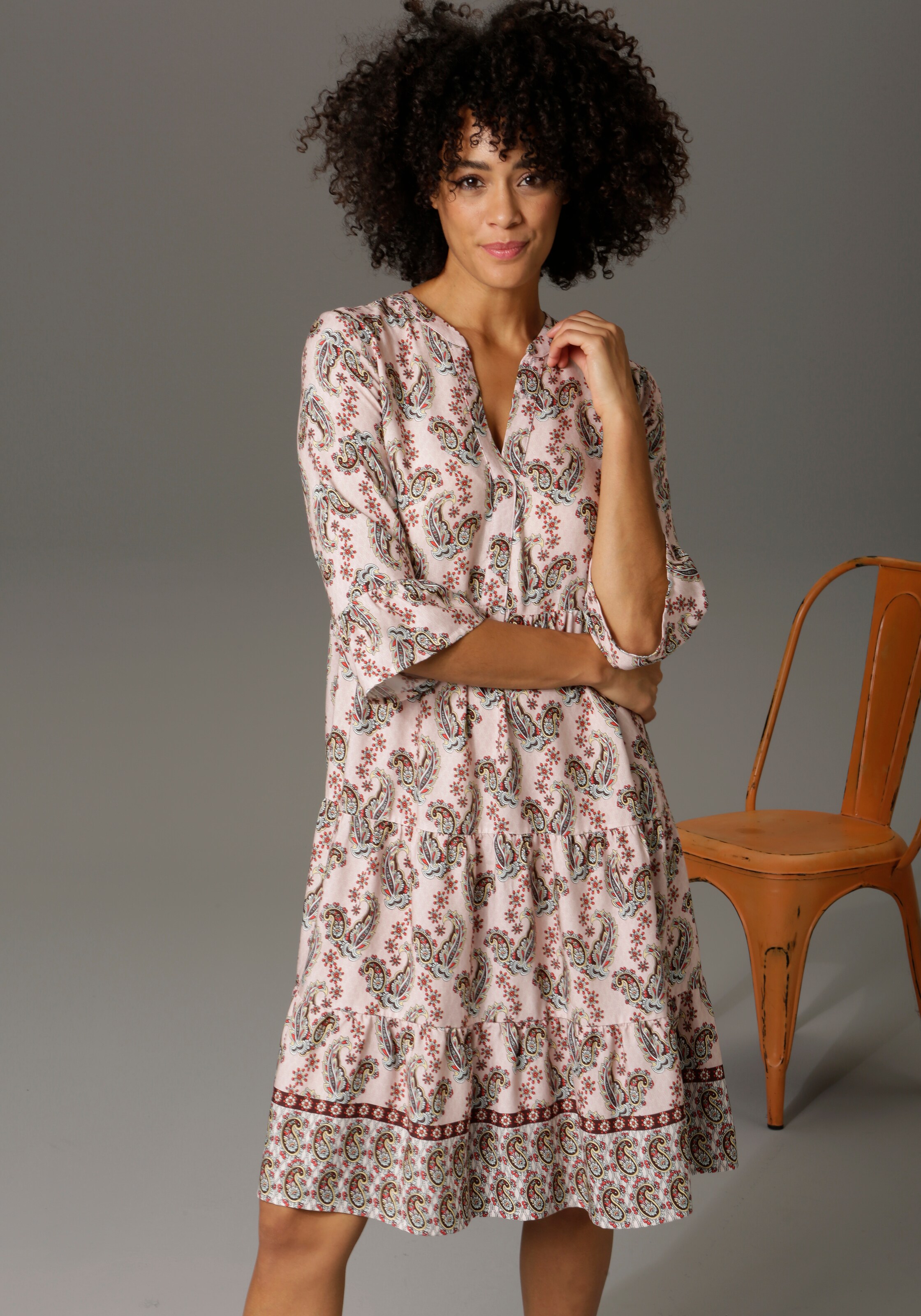 Aniston CASUAL Kleid in Mischfarben: Vorderseite